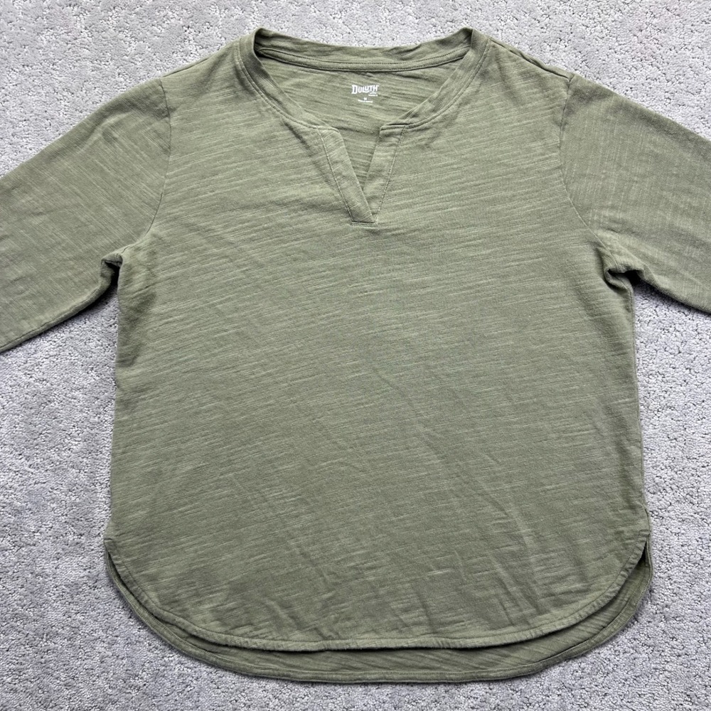 Duluth Trading Co Longsleeve Shirt Womens M Green Split Neck Slow With The Flow - Picture 2 of 15